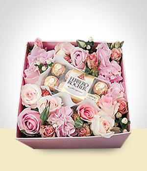Flores a  Caja que Encanta de Rosas y Chocolates
