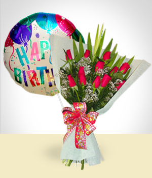 Globos y Peluches - Combo de Cumpleaños: Bouquet de 12 Rosas + Globo Feliz Cumpleaños